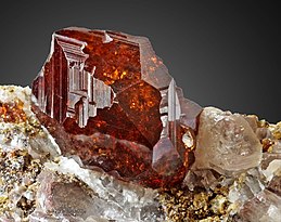 root-chakra-stones-garnet